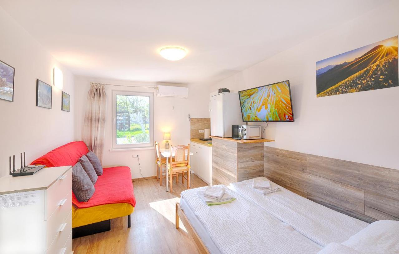 New Studio With Aircon & Free Parking Ljubljana Luaran gambar